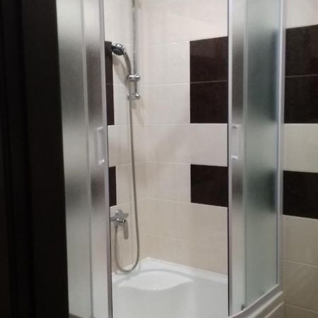 Apartamento 35 Проспект Миру Krivói Rog Exterior foto